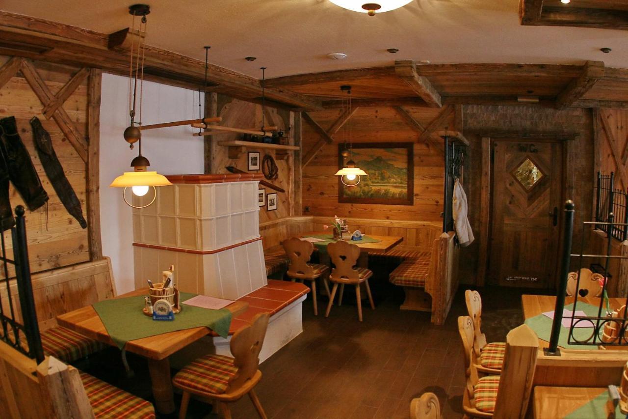 Hotel Altwirt Lenggries Room photo